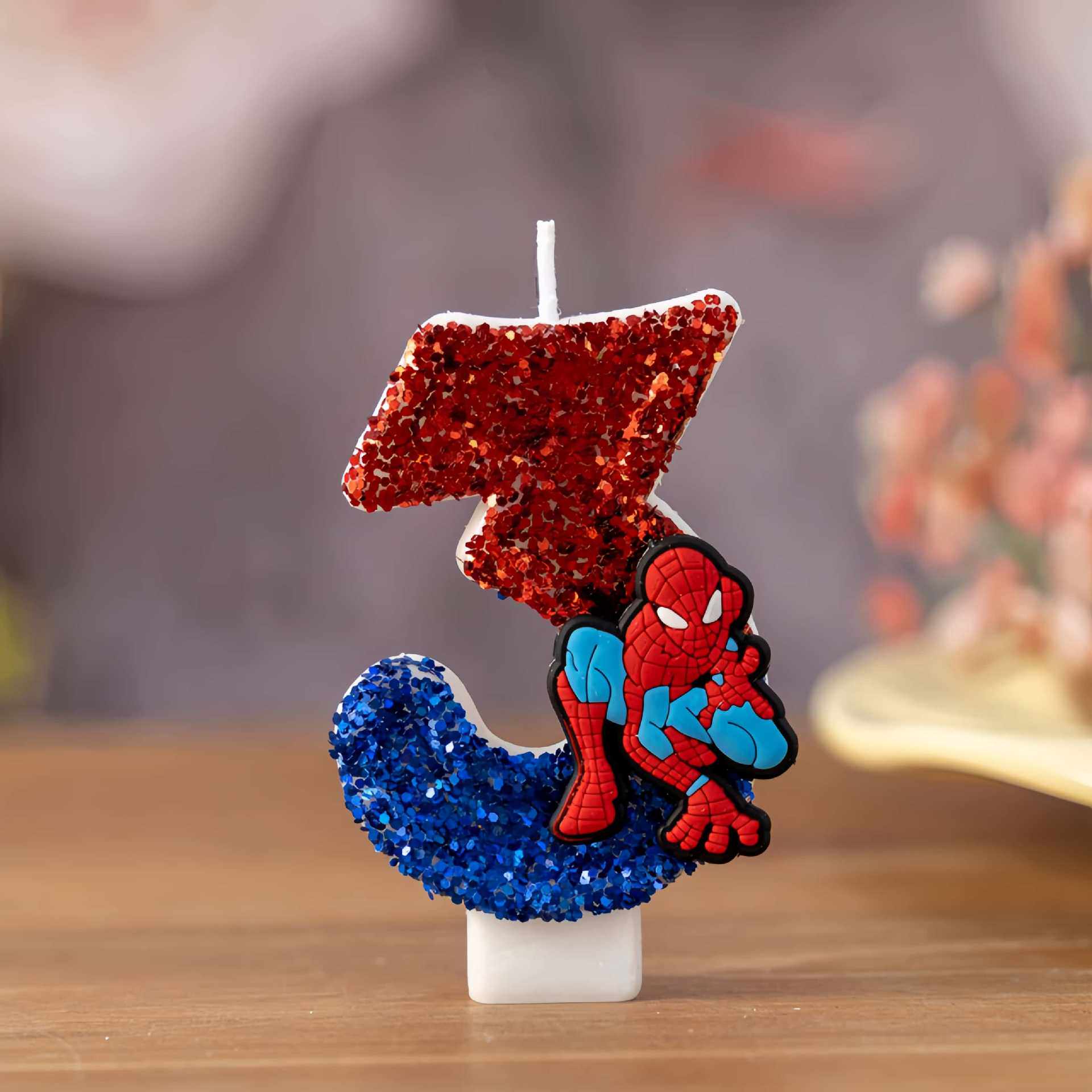 Świeczki w kształcie superboha – Holiday Candle Set recenzja i cena